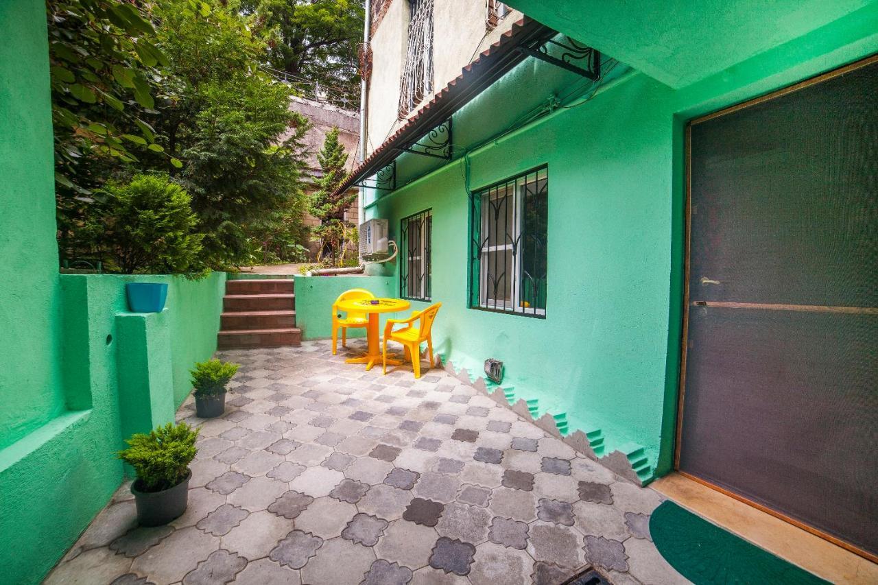 Salomes Apartment Tuti Borjomi Ngoại thất bức ảnh