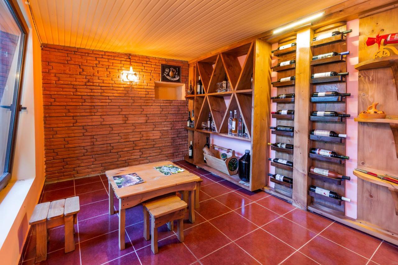 Salomes Apartment Tuti Borjomi Ngoại thất bức ảnh